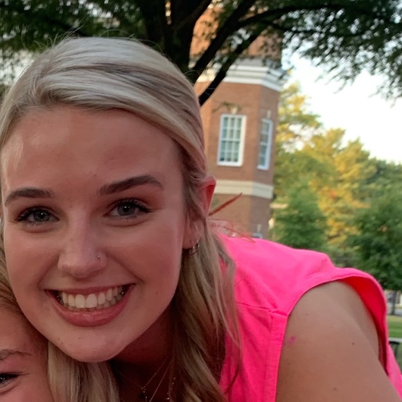 Meet your Posher, Gracie - Picture 5 of 5